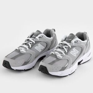 New Balance 530 sneakers